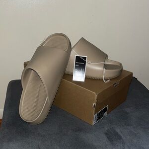 Nike Calm Slides - New with Box